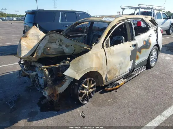 3GNAXSEV2NS166592 2022 CHEVROLET EQUINOX - Image 2