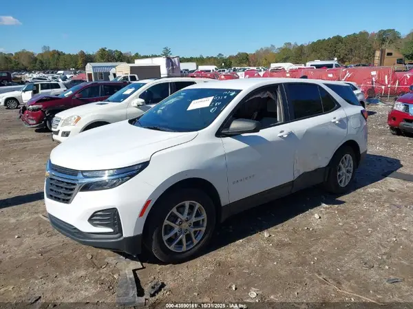 3GNAXSEV2NS170318 2022 CHEVROLET EQUINOX - Image 2