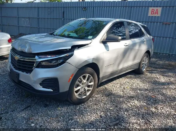3GNAXSEV2NS170870 2022 CHEVROLET EQUINOX - Image 2