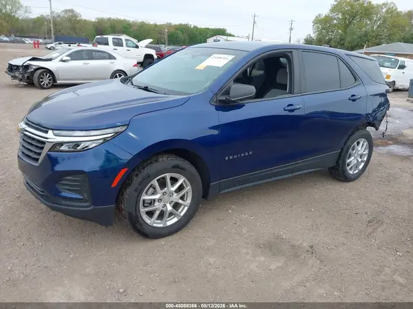 3GNAXSEV2NS209795 2022 CHEVROLET EQUINOX - Image 2