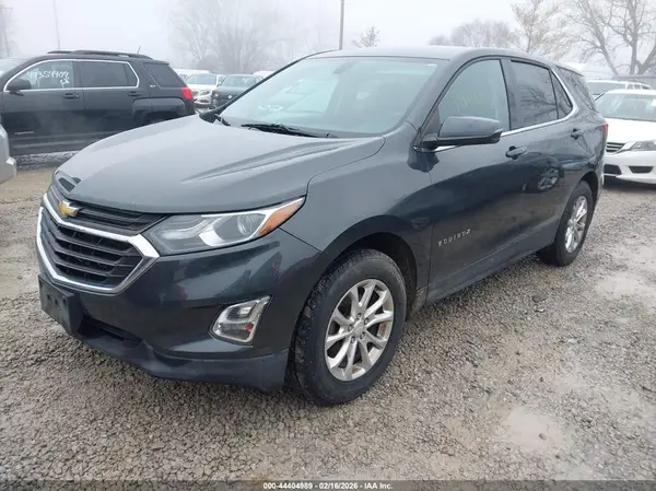 3GNAXSEV3JL126994 2018 CHEVROLET EQUINOX - Image 2