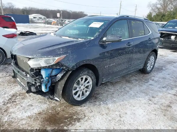 3GNAXSEV3JL300840 2018 CHEVROLET EQUINOX - Image 2