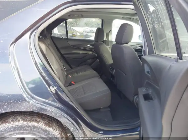 3GNAXSEV3JL300840 2018 CHEVROLET EQUINOX - Image 8