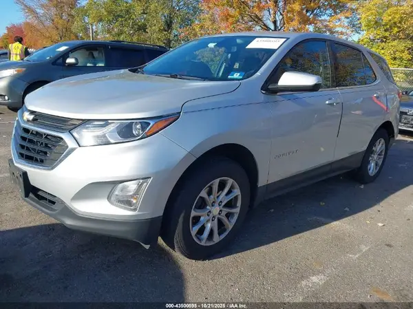 3GNAXSEV3JL334759 2018 CHEVROLET EQUINOX - Image 2