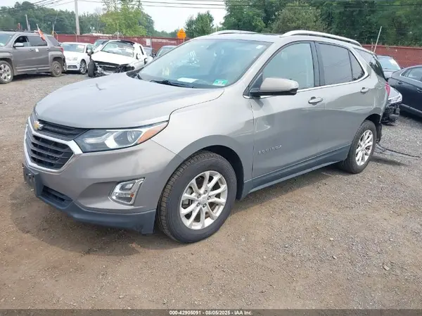 3GNAXSEV3JS500638 2018 CHEVROLET EQUINOX - Image 2