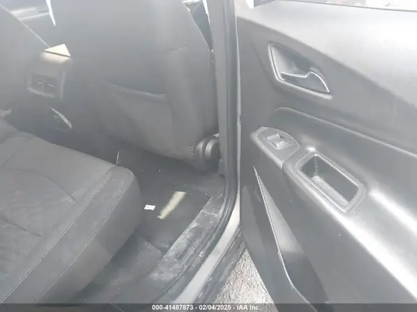 3GNAXSEV3JS562122 2018 CHEVROLET EQUINOX - Image 8
