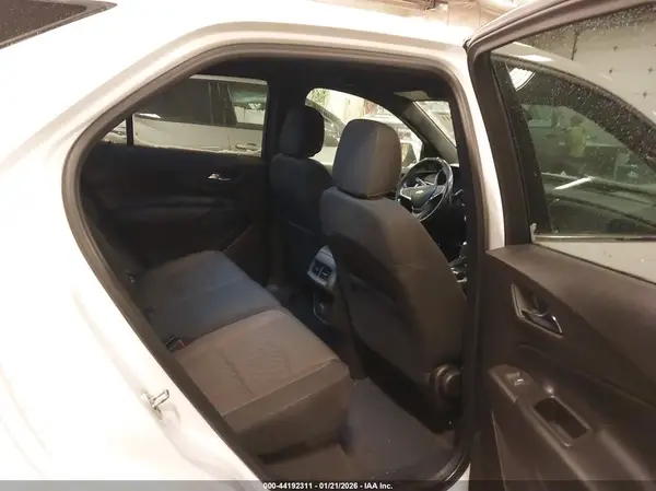 3GNAXSEV3JS562749 2018 CHEVROLET EQUINOX - Image 8