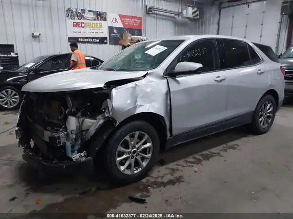 3GNAXSEV3JS614770 2018 CHEVROLET EQUINOX - Image 2
