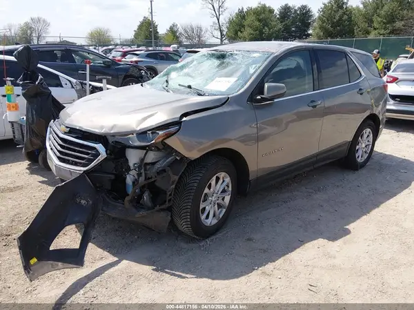 3GNAXSEV3JS637434 2018 CHEVROLET EQUINOX - Image 2