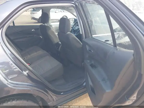 3GNAXSEV3JS640818 2018 CHEVROLET EQUINOX - Image 8