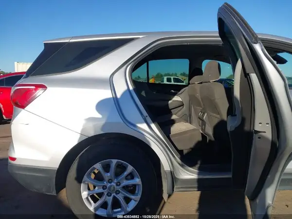 3GNAXSEV3LS577318 2020 CHEVROLET EQUINOX - Image 8