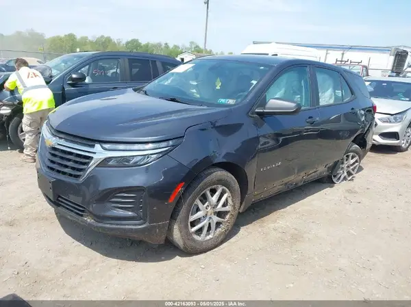 3GNAXSEV3NS160445 2022 CHEVROLET EQUINOX - Image 2