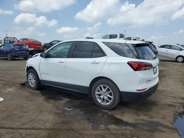 3GNAXSEV3NS216044 2022 CHEVROLET EQUINOX - Image 2