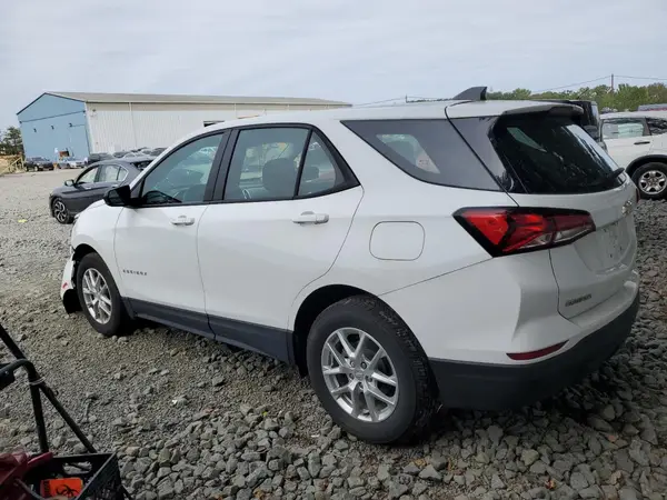3GNAXSEV3NS235418 2022 CHEVROLET EQUINOX - Image 2