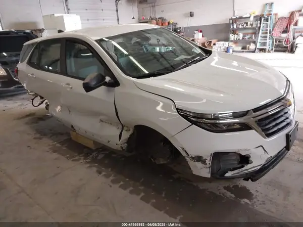 3GNAXSEV3NS247505 2022 CHEVROLET EQUINOX - Image 1