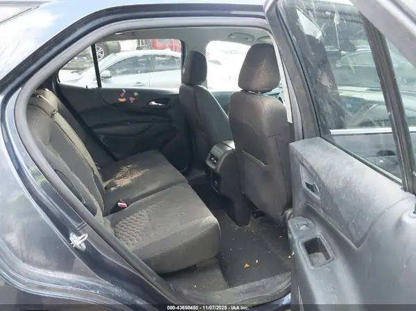 3GNAXSEV4JL107158 2018 CHEVROLET EQUINOX - Image 8