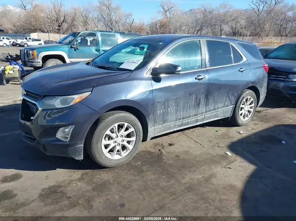 3GNAXSEV4JS578572 2018 CHEVROLET EQUINOX - Image 2