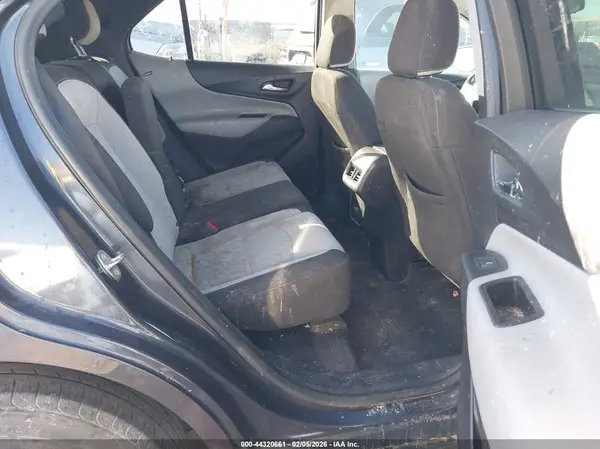 3GNAXSEV4JS578572 2018 CHEVROLET EQUINOX - Image 8