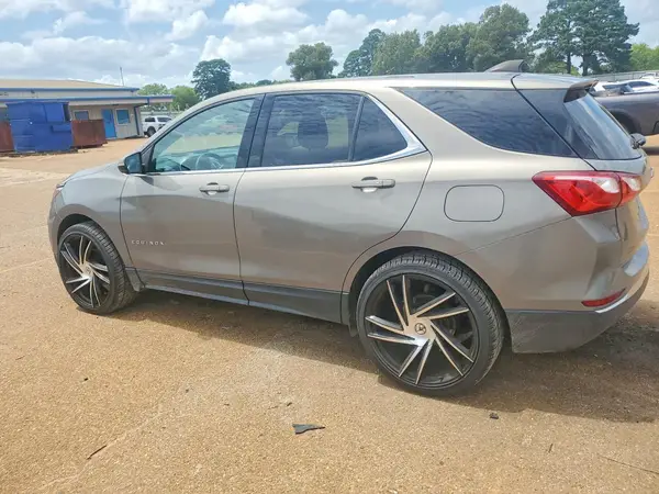 3GNAXSEV4JS600070 2018 CHEVROLET EQUINOX - Image 2