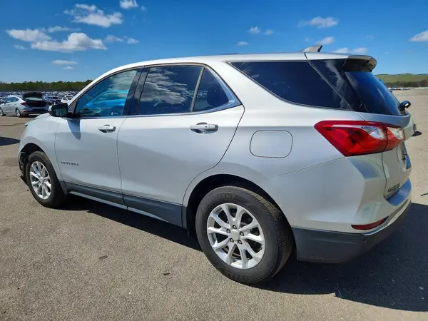 3GNAXSEV4JS637670 2018 CHEVROLET EQUINOX - Image 2