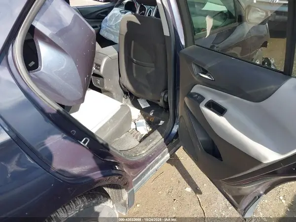 3GNAXSEV4KL119098 2019 CHEVROLET EQUINOX - Image 8