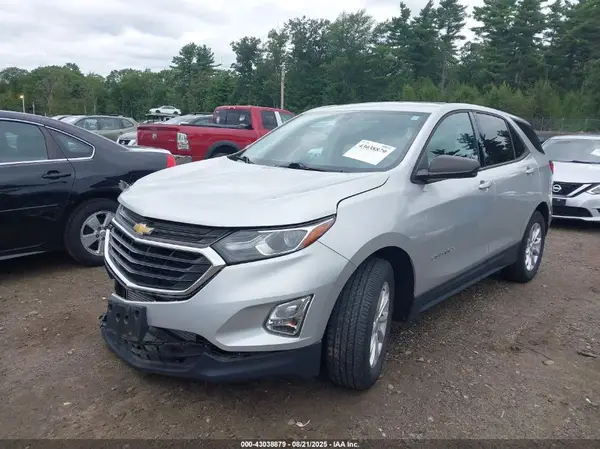 3GNAXSEV4KS552460 2019 CHEVROLET EQUINOX - Image 2