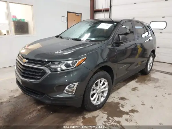 3GNAXSEV4LS585766 2020 CHEVROLET EQUINOX - Image 2