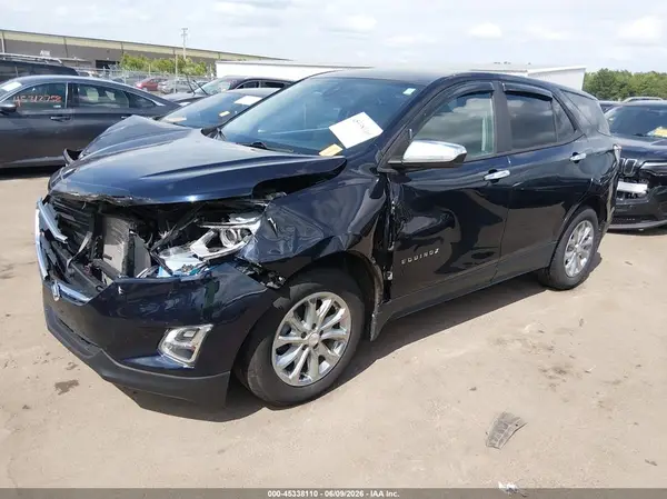 3GNAXSEV4LS642791 2020 CHEVROLET EQUINOX - Image 2