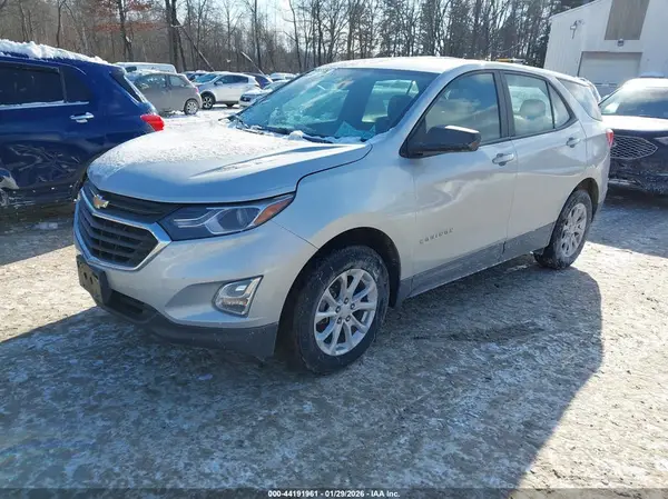 3GNAXSEV4MS168942 2021 CHEVROLET EQUINOX - Image 2