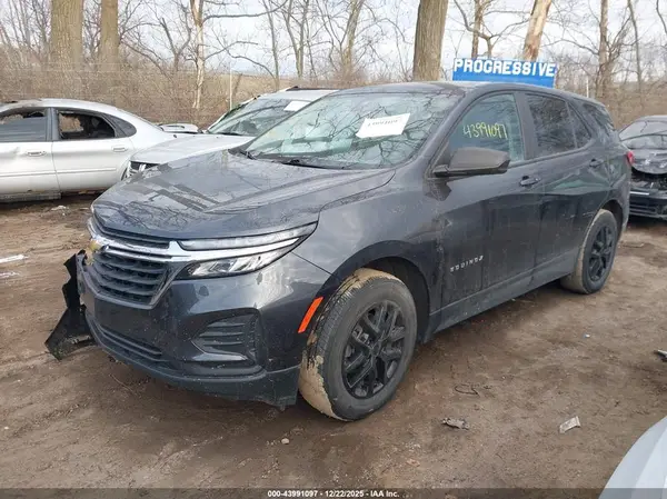 3GNAXSEV4NS210124 2022 CHEVROLET EQUINOX - Image 2