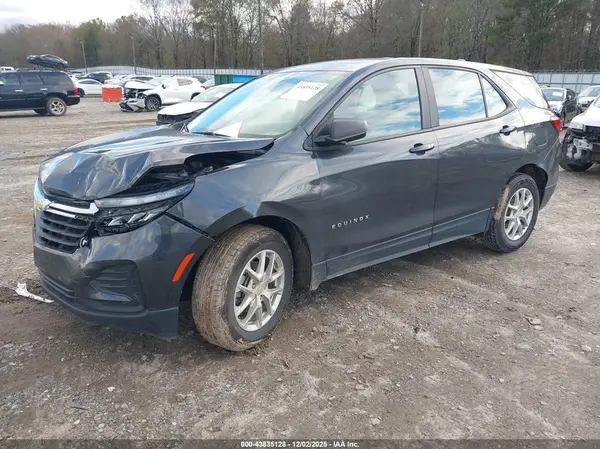 3GNAXSEV4NS246265 2022 CHEVROLET EQUINOX - Image 2