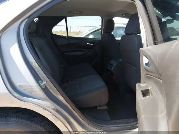 3GNAXSEV5JS531910 2018 CHEVROLET EQUINOX - Image 8