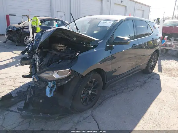 3GNAXSEV5JS565250 2018 CHEVROLET EQUINOX - Image 2