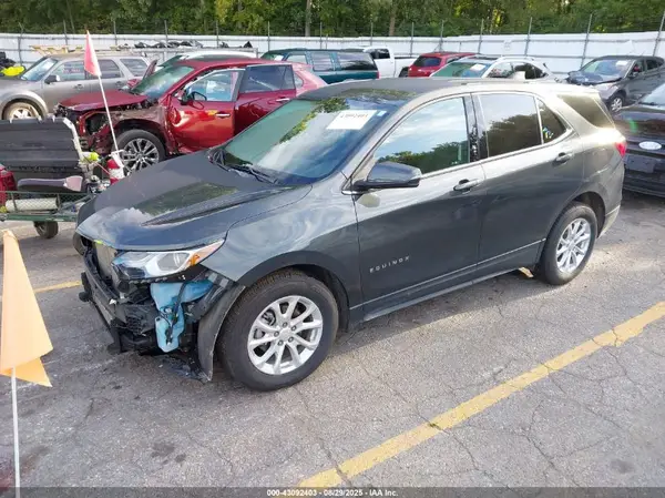 3GNAXSEV5JS585109 2018 CHEVROLET EQUINOX - Image 2