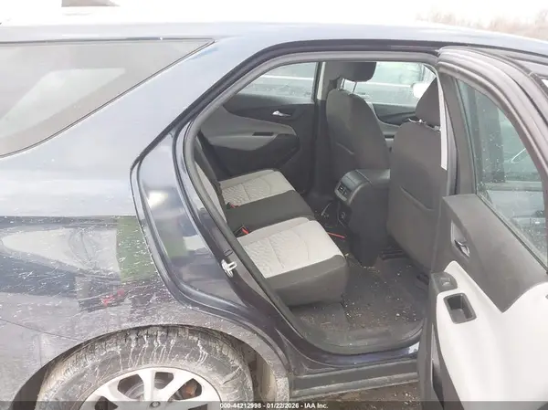 3GNAXSEV5KL262108 2019 CHEVROLET EQUINOX - Image 8