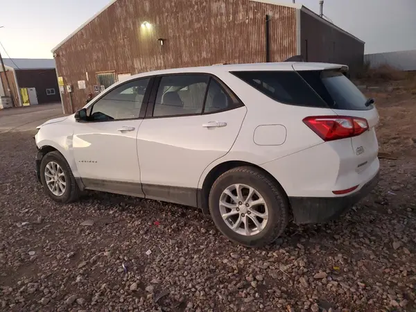 3GNAXSEV5KS507799 2019 CHEVROLET EQUINOX - Image 2