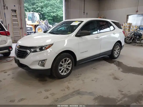 3GNAXSEV5KS596645 2019 CHEVROLET EQUINOX - Image 2