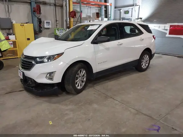 3GNAXSEV5KS627974 2019 CHEVROLET EQUINOX - Image 2