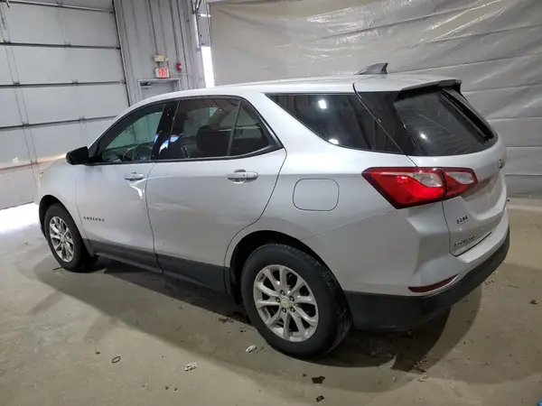 3GNAXSEV5KS668234 2019 CHEVROLET EQUINOX - Image 2