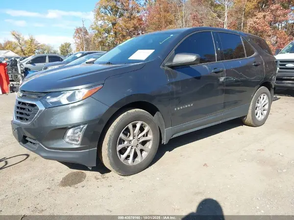 3GNAXSEV5KS675474 2019 CHEVROLET EQUINOX - Image 2