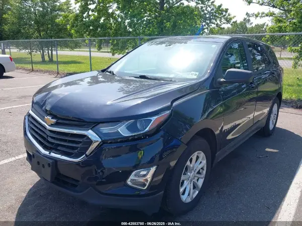 3GNAXSEV5LS563355 2020 CHEVROLET EQUINOX - Image 2