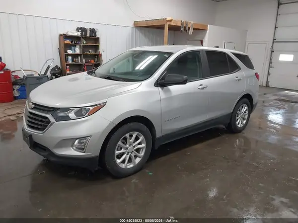 3GNAXSEV5LS686525 2020 CHEVROLET EQUINOX - Image 2
