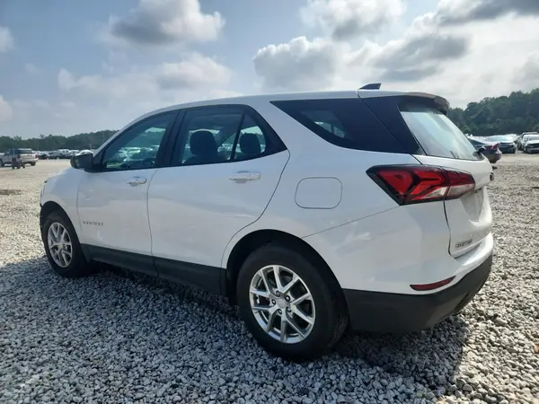 3GNAXSEV5NS212805 2022 CHEVROLET EQUINOX - Image 2