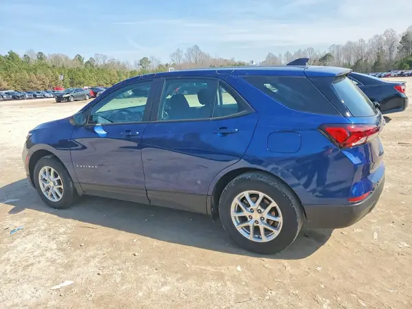 3GNAXSEV5NS241267 2022 CHEVROLET EQUINOX - Image 2