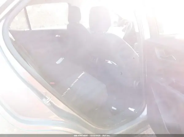 3GNAXSEV6JS640005 2018 CHEVROLET EQUINOX - Image 8