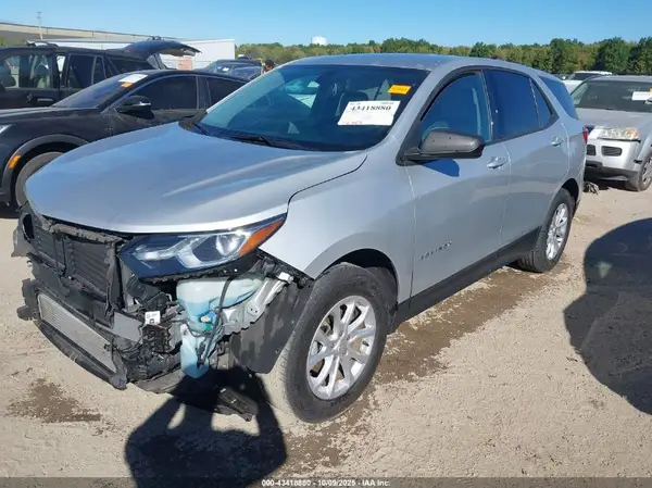 3GNAXSEV6KL165256 2019 CHEVROLET EQUINOX - Image 2