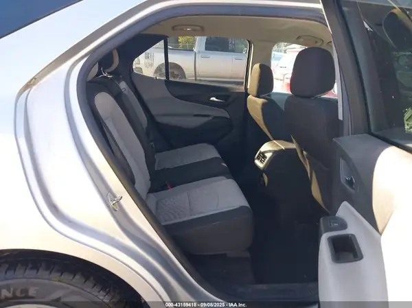3GNAXSEV6KS661941 2019 CHEVROLET EQUINOX - Image 8
