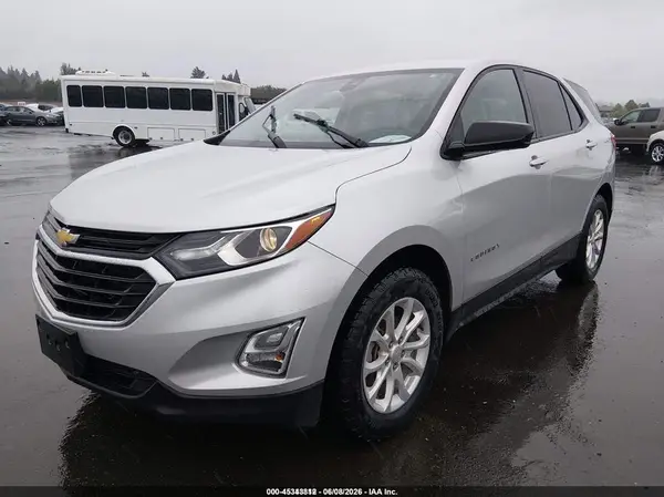 3GNAXSEV6LS681575 2020 CHEVROLET EQUINOX - Image 2