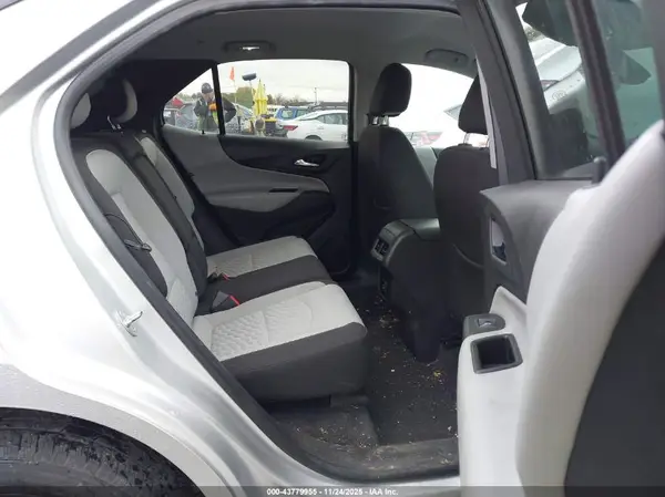 3GNAXSEV6LS709777 2020 CHEVROLET EQUINOX - Image 8