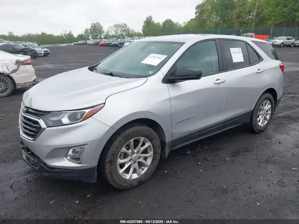 3GNAXSEV6MS104370 2021 CHEVROLET EQUINOX - Image 2